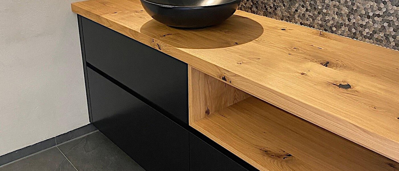 Wir richten Sie ein. Wir richten Sie ein.