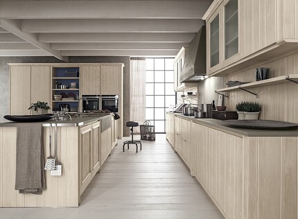 Eleganter Landhausstil: wunderschön für die große Wohnküche Eleganter Landhausstil: wunderschön für die große Wohnküche